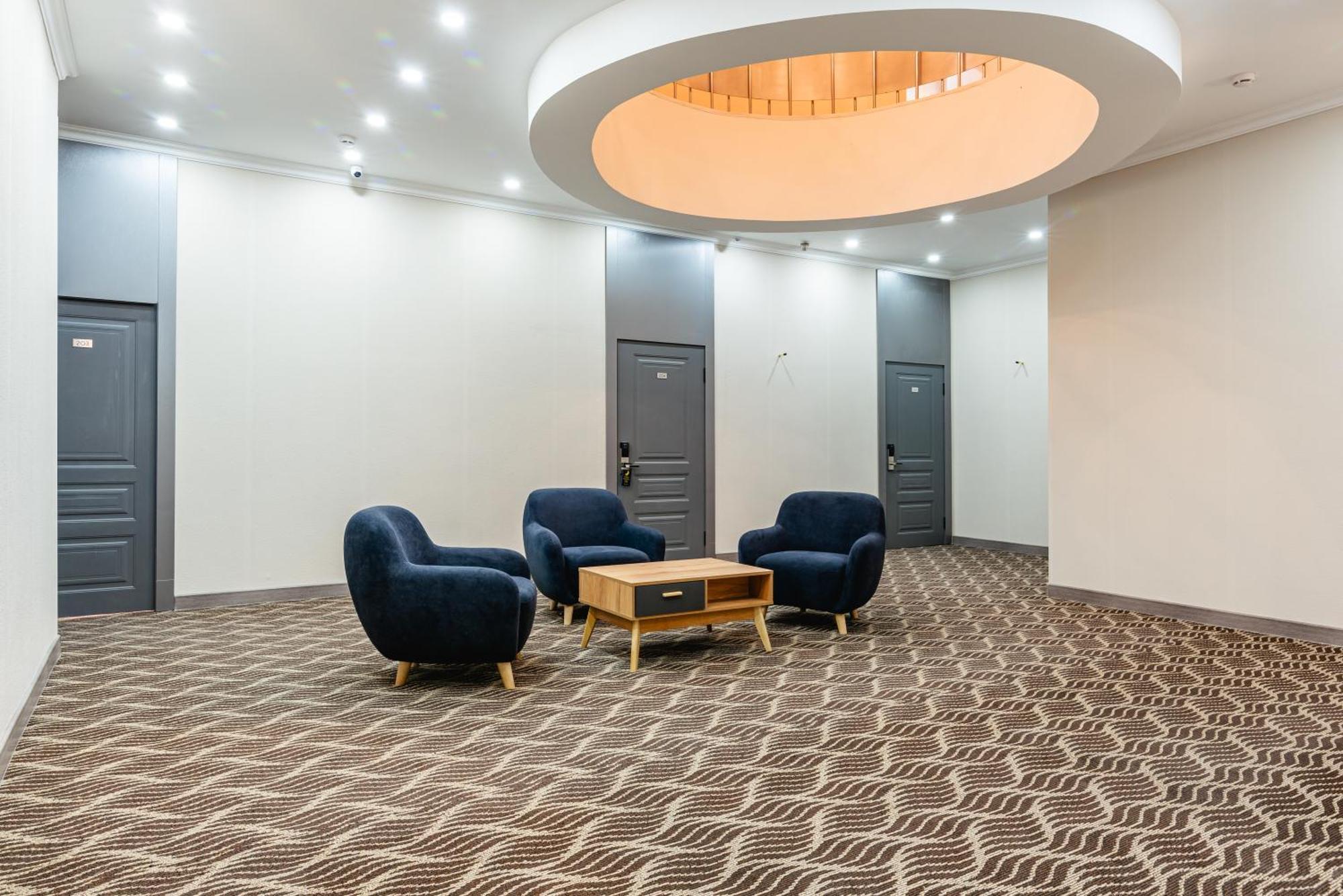 אלמטי Aykun Hotel מראה חיצוני תמונה