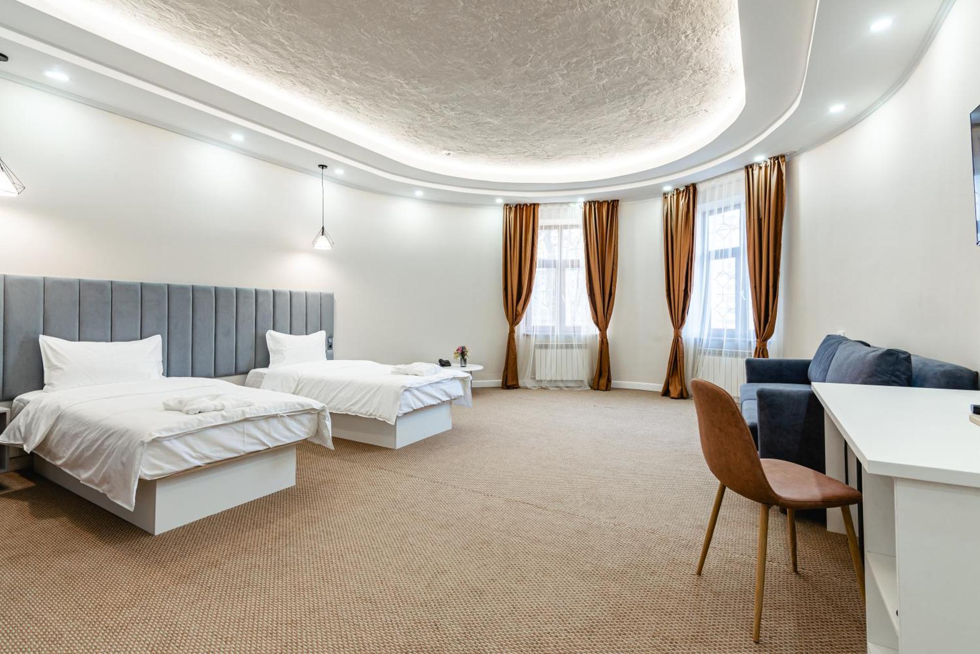 אלמטי Aykun Hotel מראה חיצוני תמונה