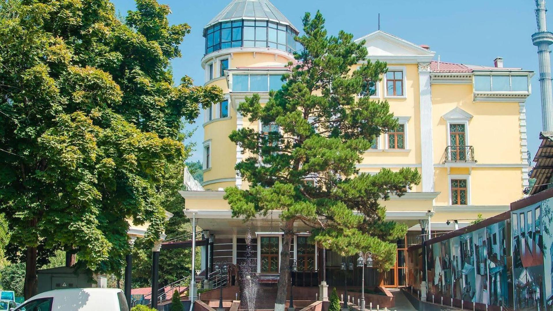 אלמטי Aykun Hotel מראה חיצוני תמונה