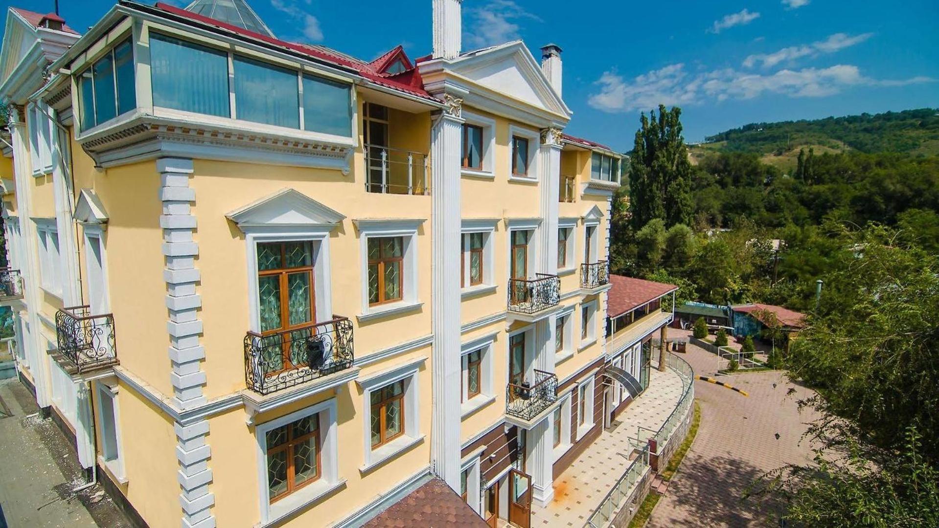 אלמטי Aykun Hotel מראה חיצוני תמונה